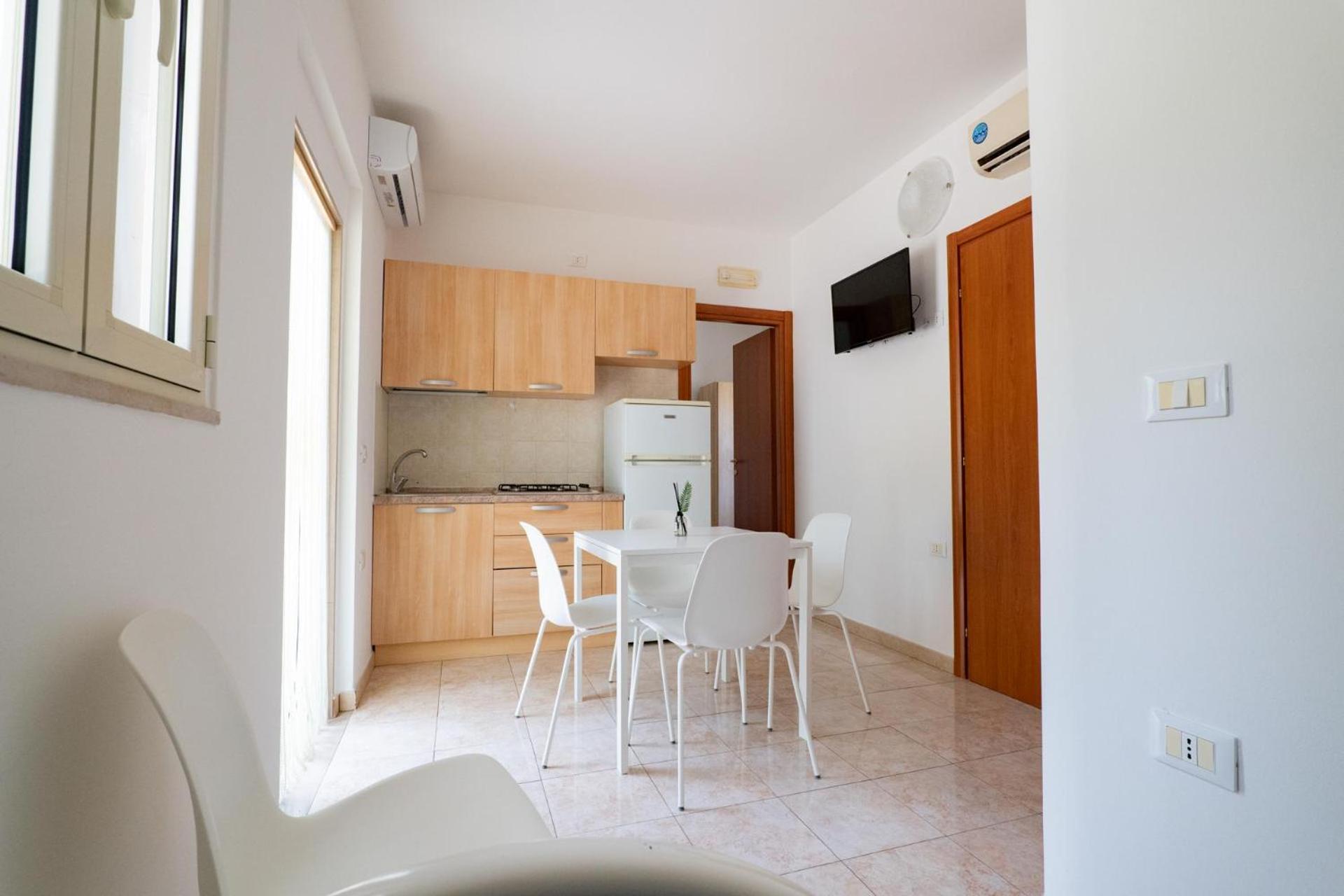 Residence Lido Dei Pini Mattinata Zewnętrze zdjęcie