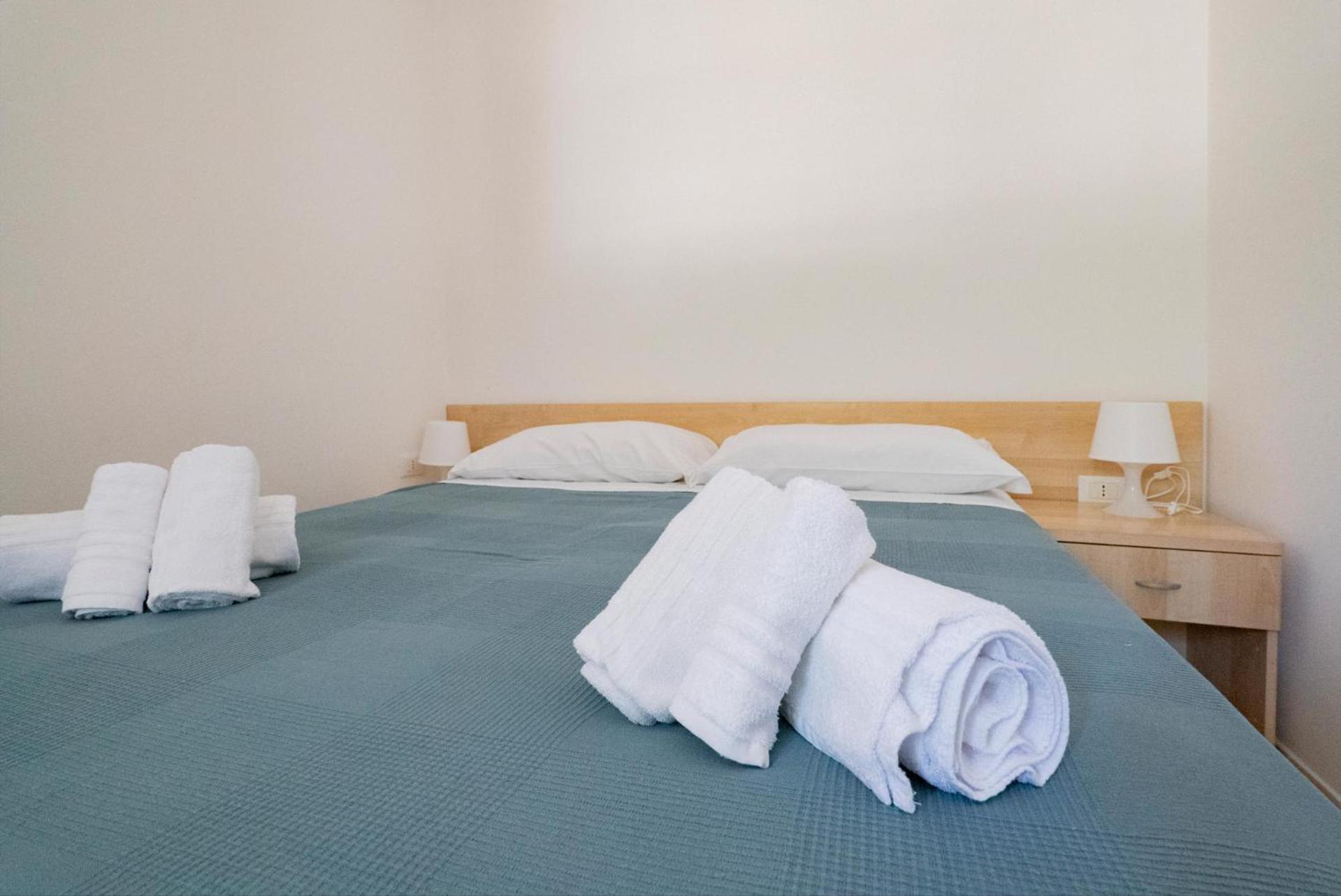 Residence Lido Dei Pini Mattinata Zewnętrze zdjęcie
