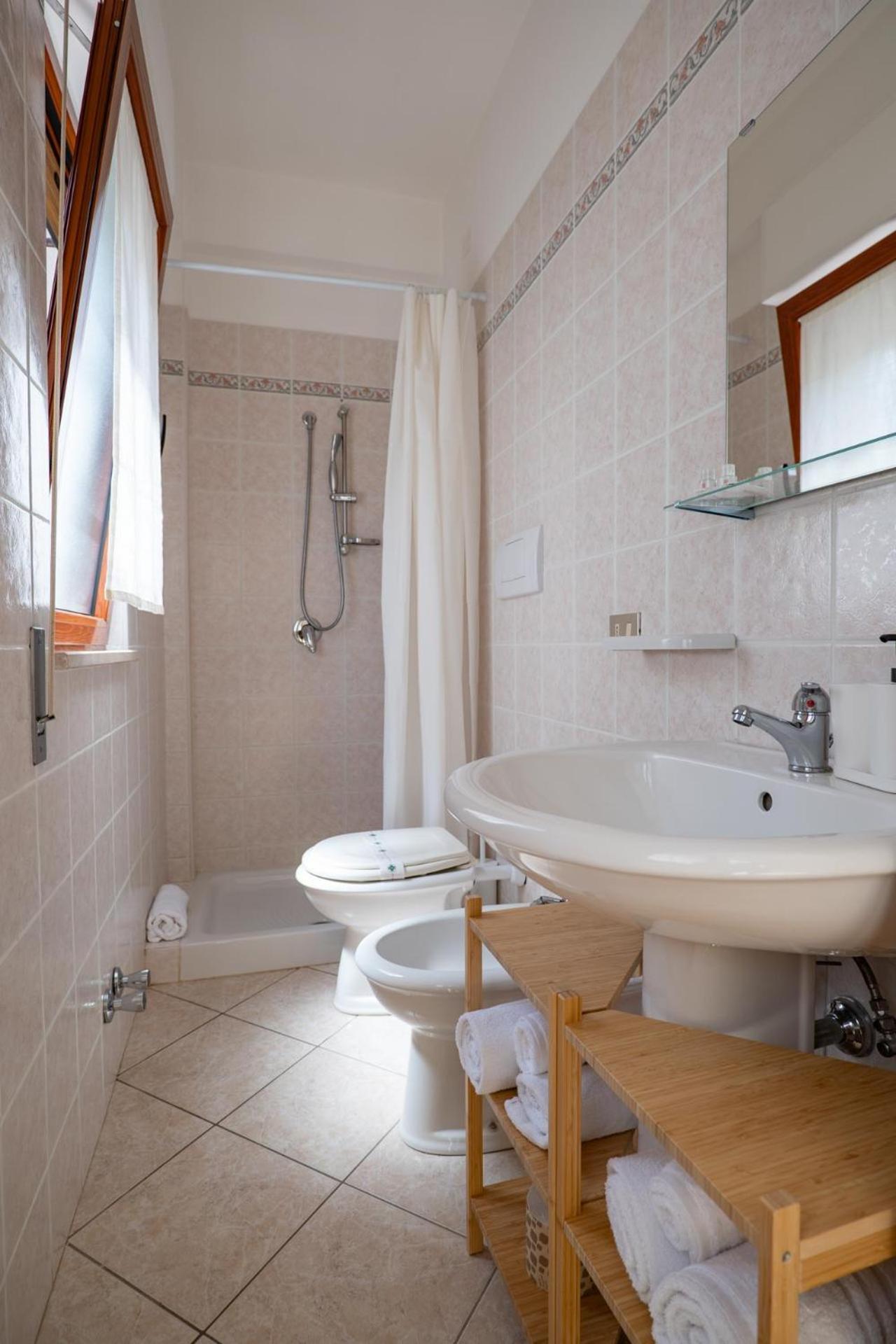 Residence Lido Dei Pini Mattinata Zewnętrze zdjęcie